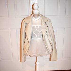 NWT - BAGATELLE Collection New York : Cream/Beige Soft Faux Leather Jacket
